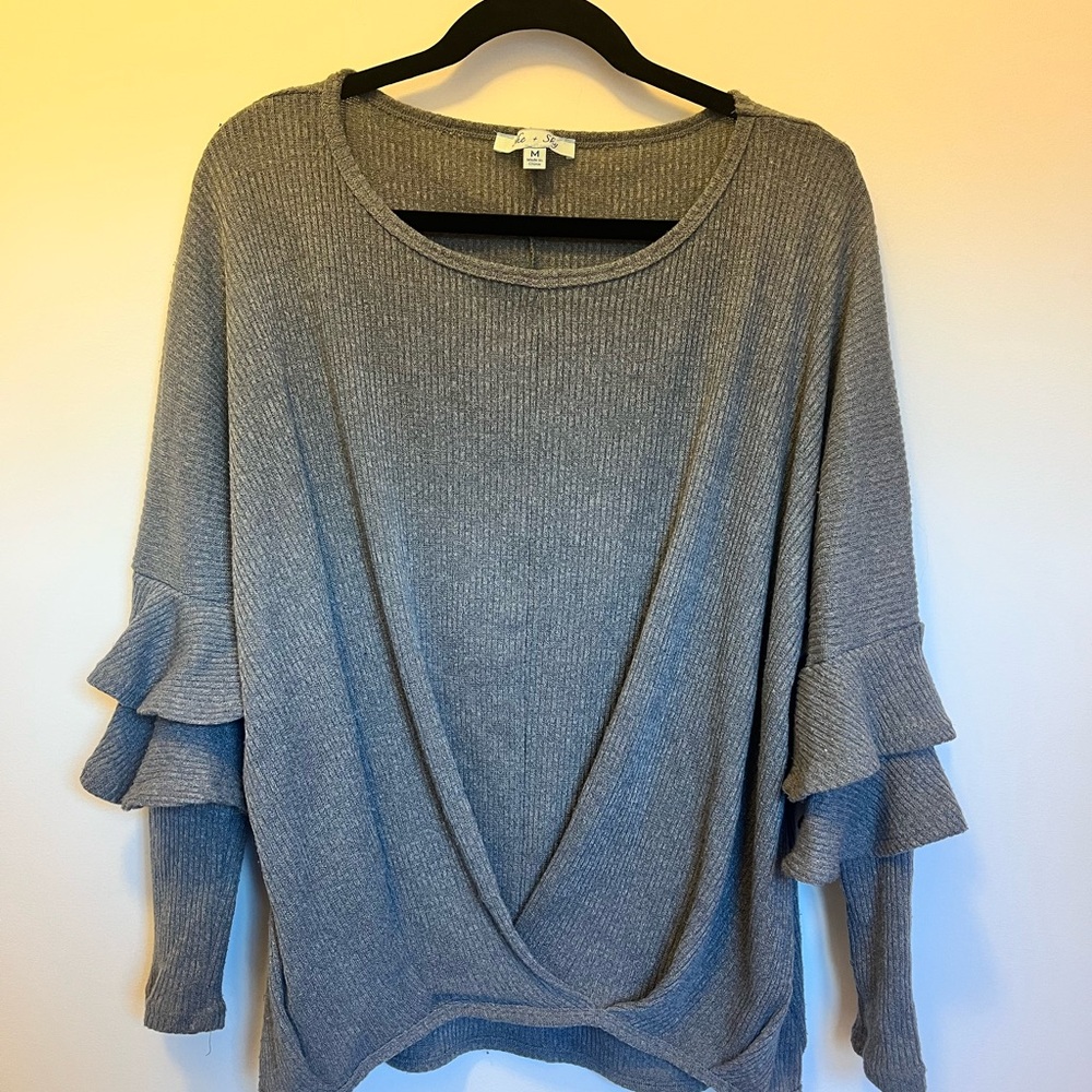 She + Sky Gray Ribbed Knit Top